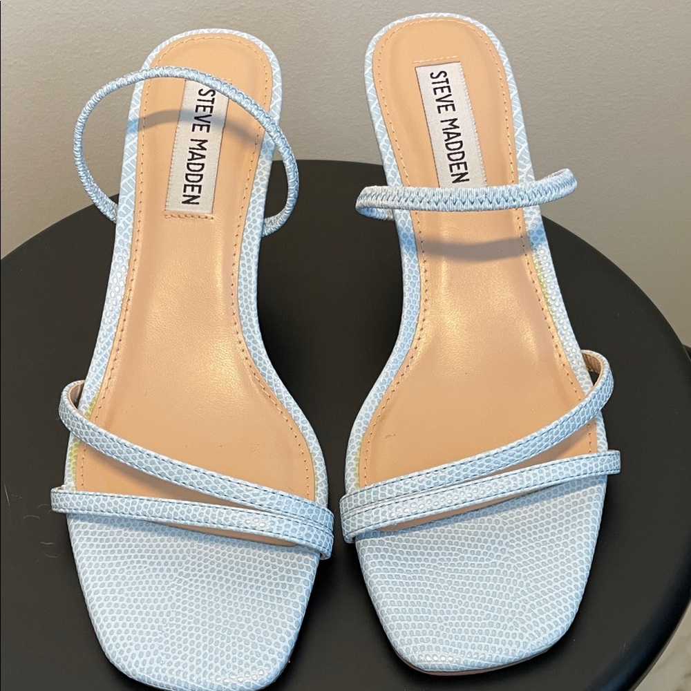Steve Madden Sky Blue Strappy Heels - Picture 3 of 3